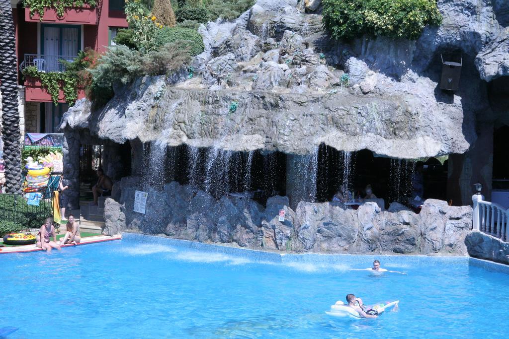 Grand Aquarium Aparthotel Marmaris Exteriör bild